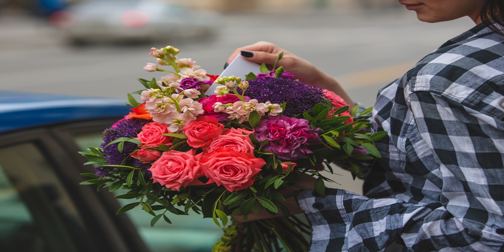 flower delivery vans